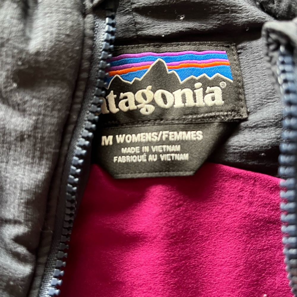 Patagonia hooded Nano Air - Picture 2 of 3